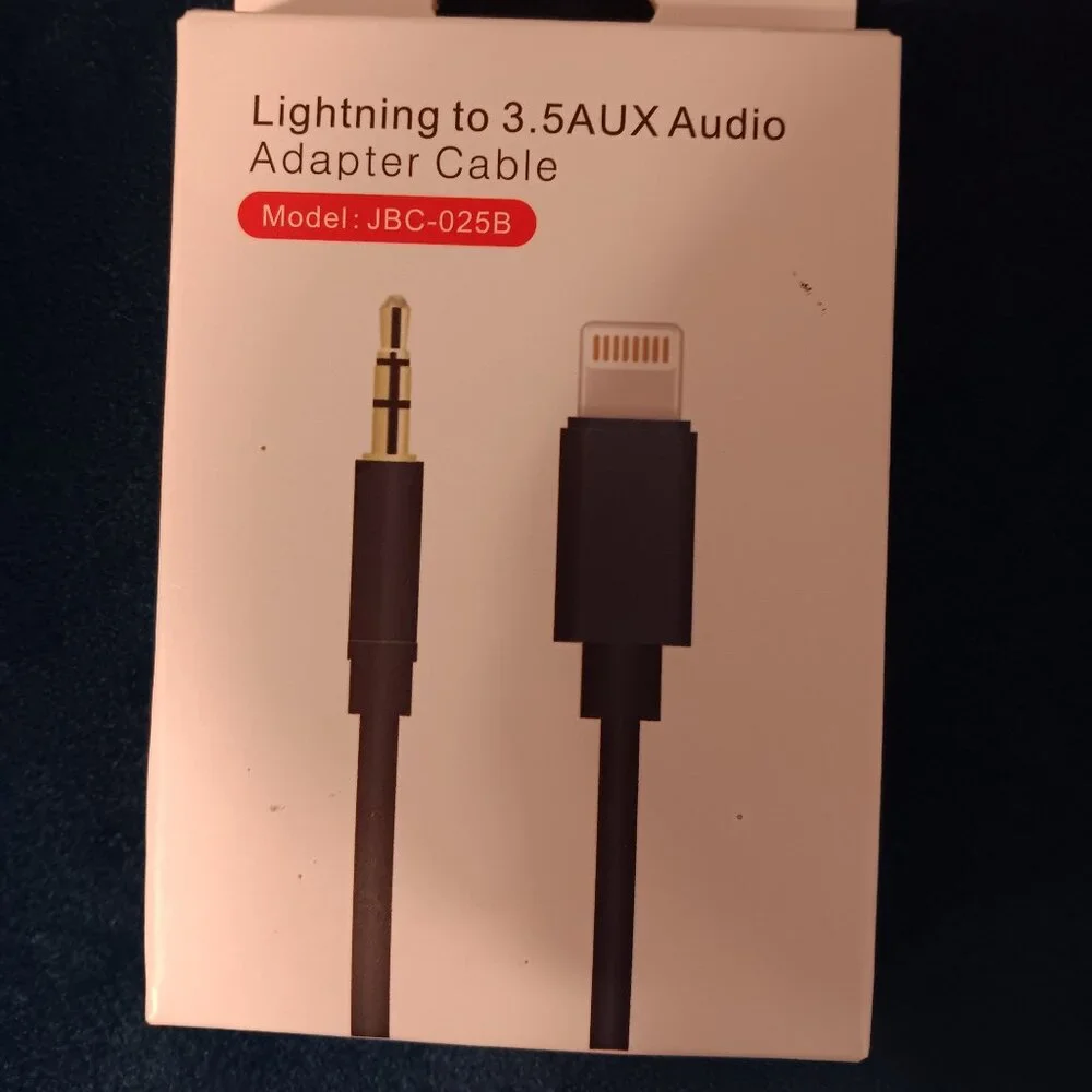Iphone Lightning to 3.5AUX Audio Adapter Cable